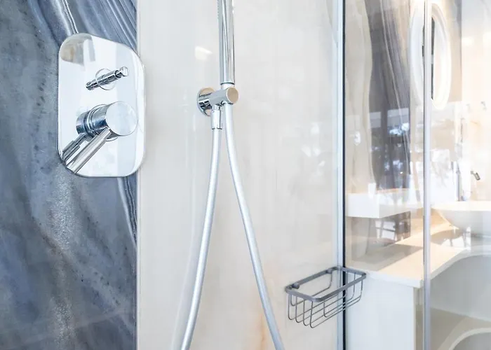 Pefka Luxury Homes Deluxe For 4 *