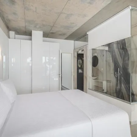 Case de vacanță Pefka Luxury Homes Deluxe For 4 *