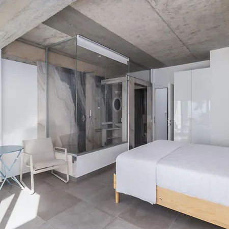 Pefka Luxury Homes Deluxe For 4 Case de vacanță
