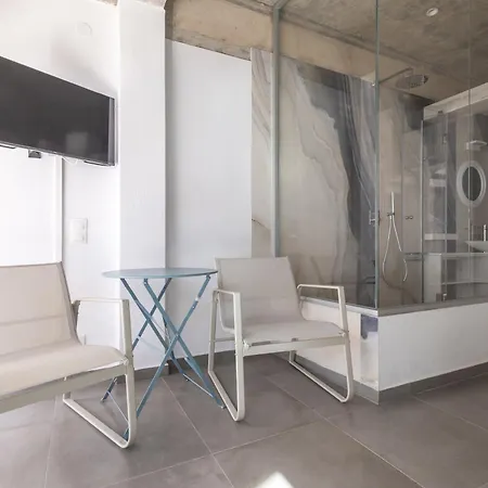 Case de vacanță Pefka Luxury Homes Deluxe For 4